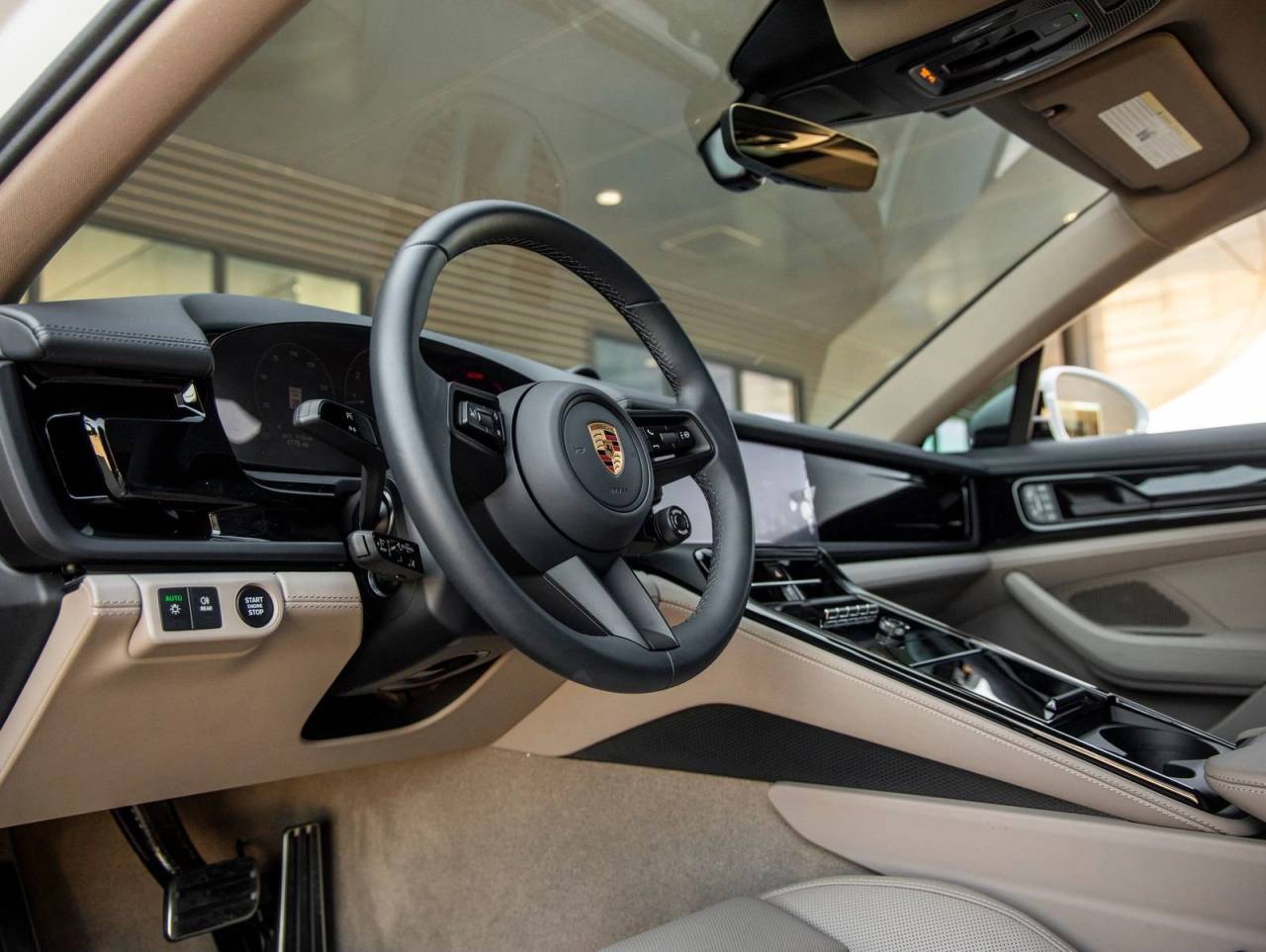 2025 Porsche Panamera Panamera