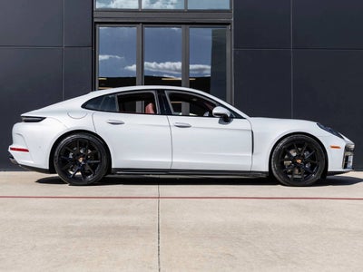 2026 Porsche Panamera Panamera