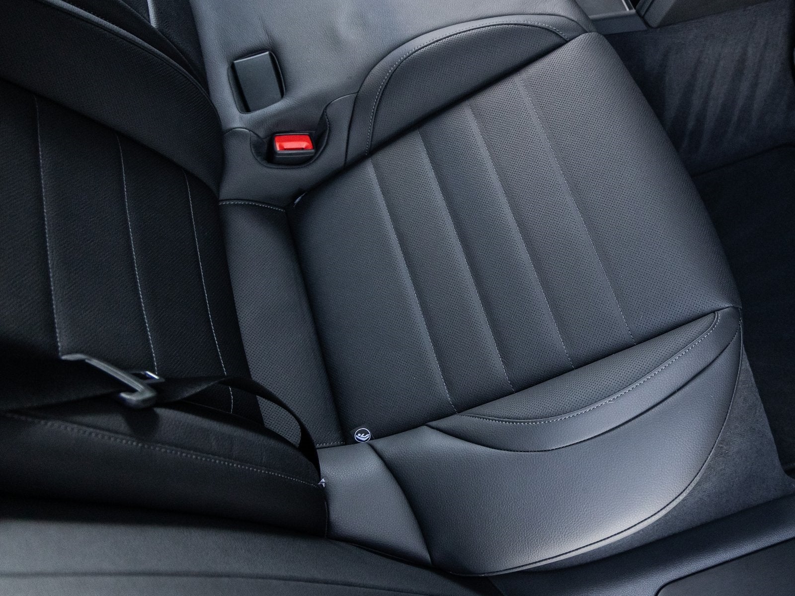 2026 Porsche Panamera Panamera 4