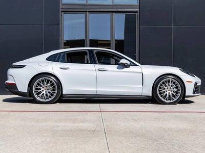 2026 Porsche Panamera Panamera 4