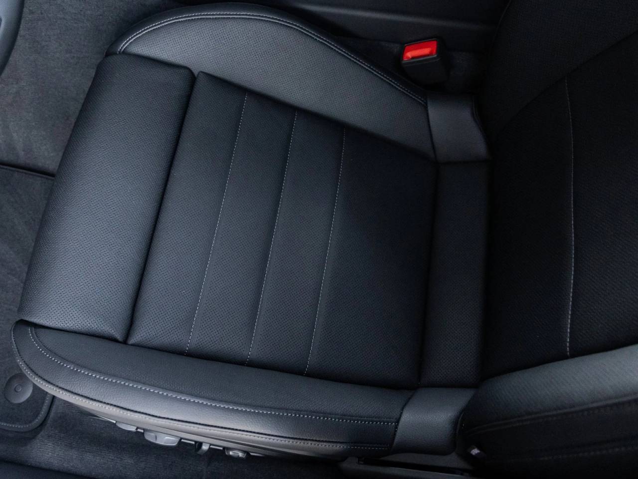 2026 Porsche Panamera Panamera 4