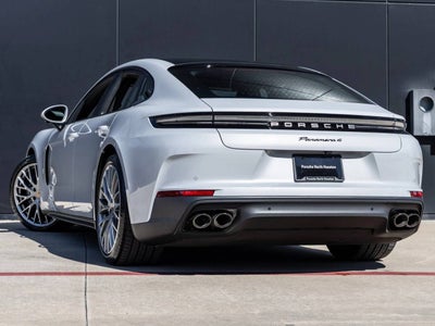 2026 Porsche Panamera Panamera 4