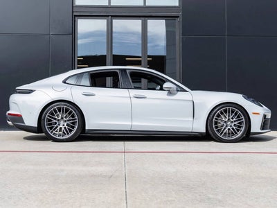 2026 Porsche Panamera Panamera
