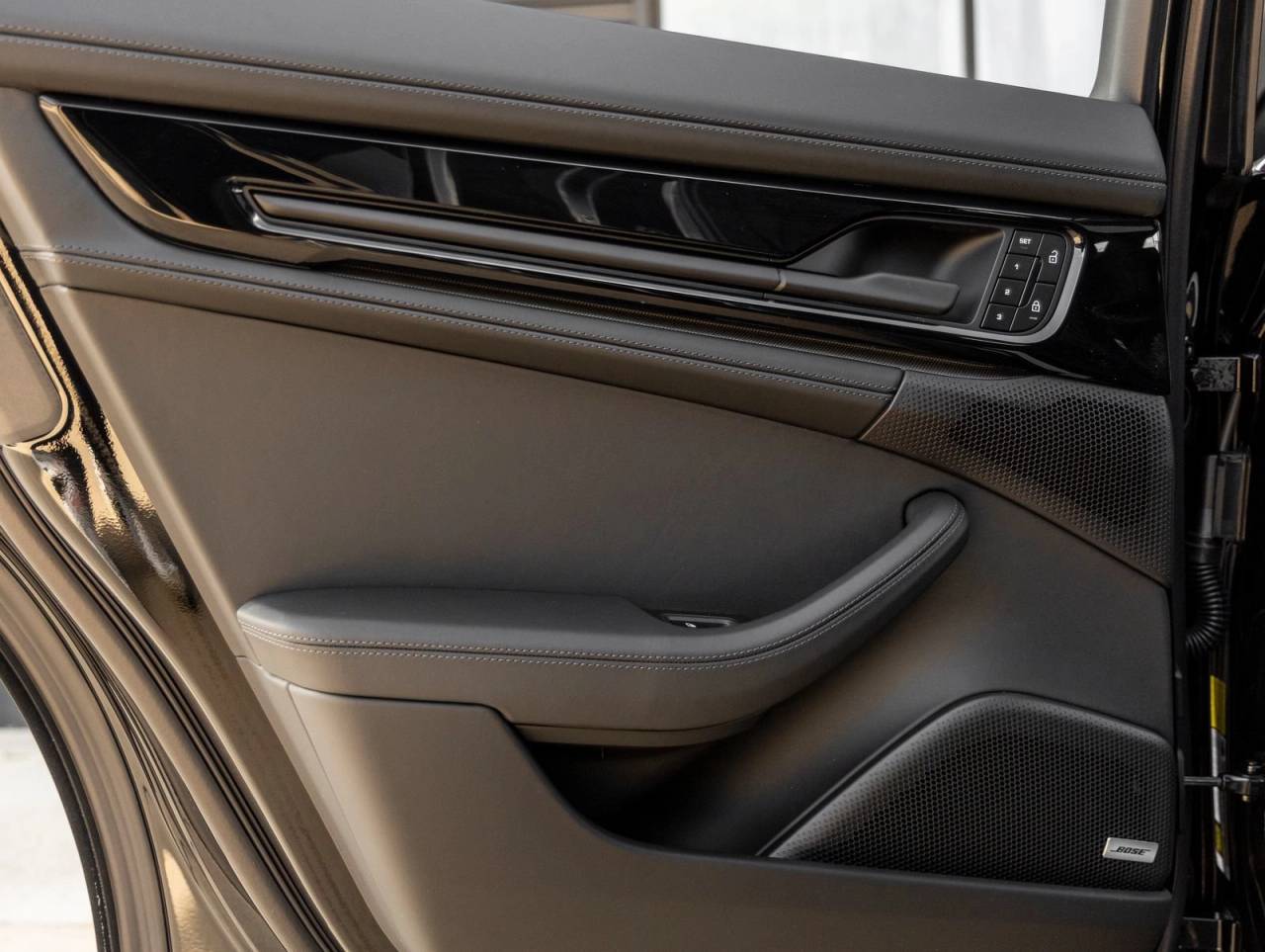 2026 Porsche Panamera Panamera 4