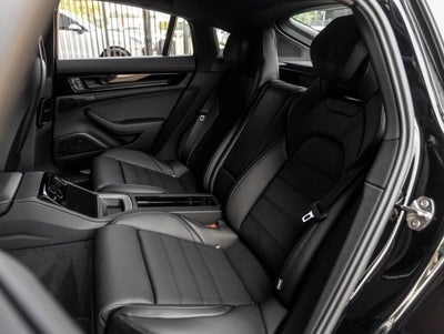 2026 Porsche Panamera Panamera 4