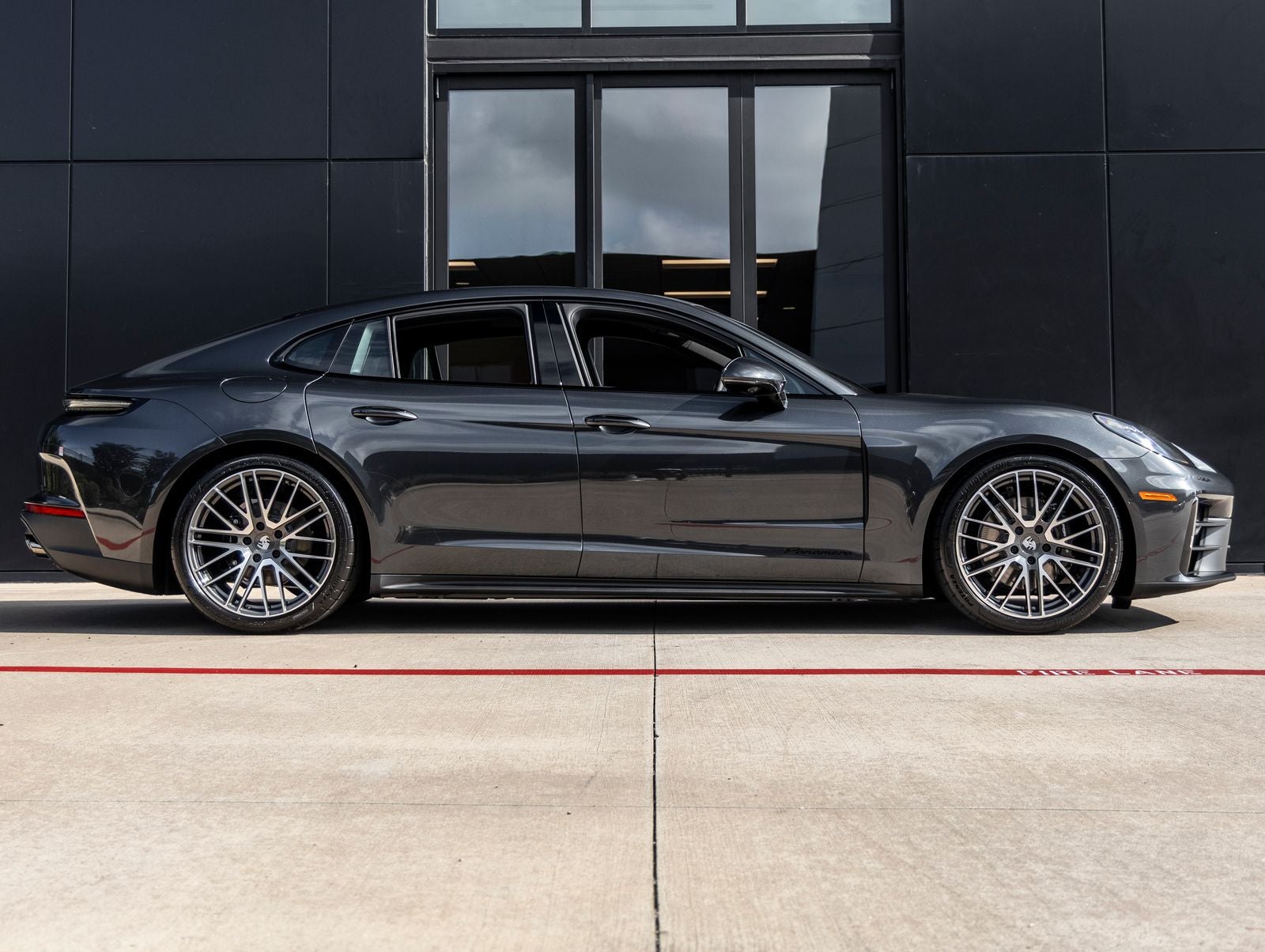 2026 Porsche Panamera Panamera