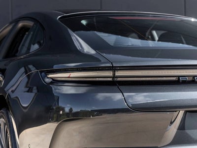 2026 Porsche Panamera Panamera