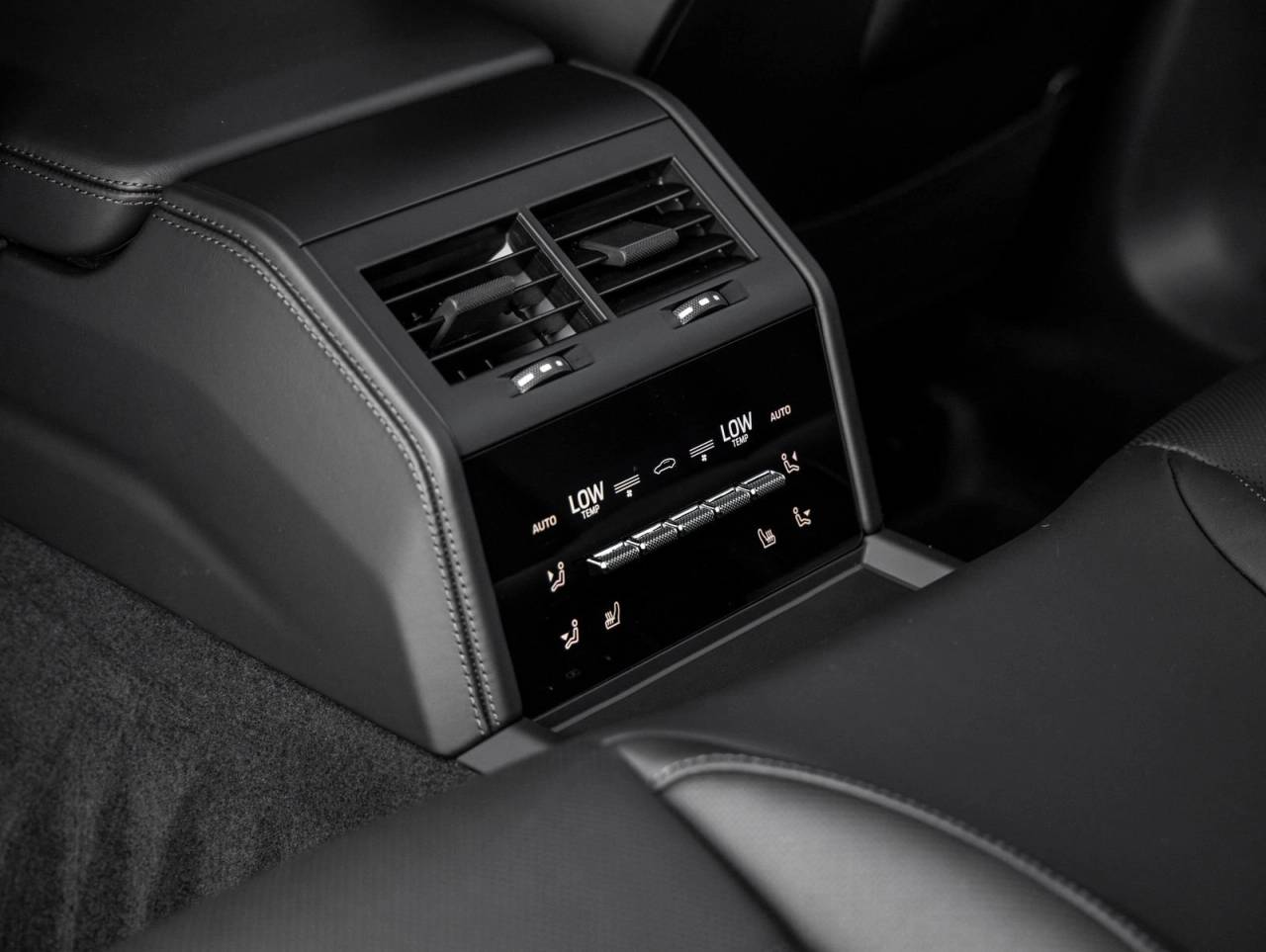 2026 Porsche Panamera Panamera