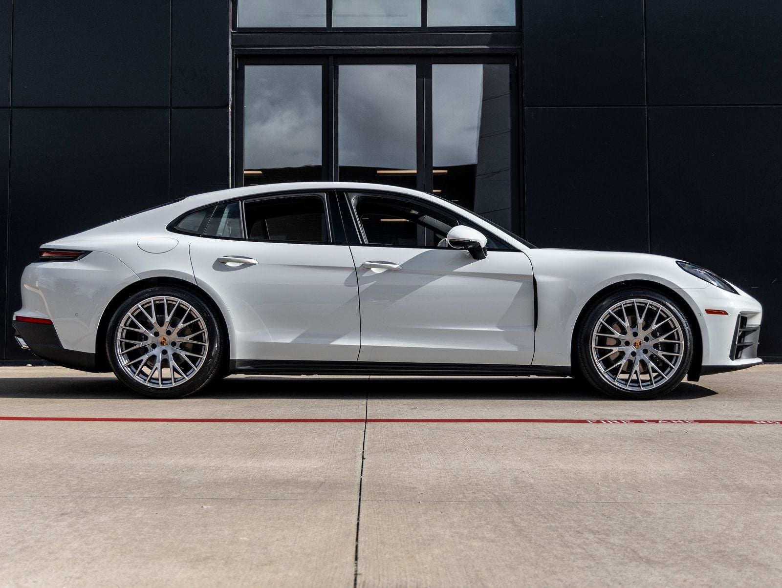 2026 Porsche Panamera Panamera 4