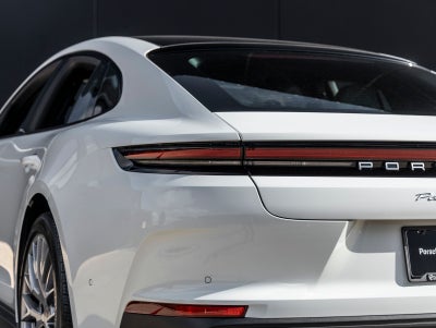 2026 Porsche Panamera Panamera 4