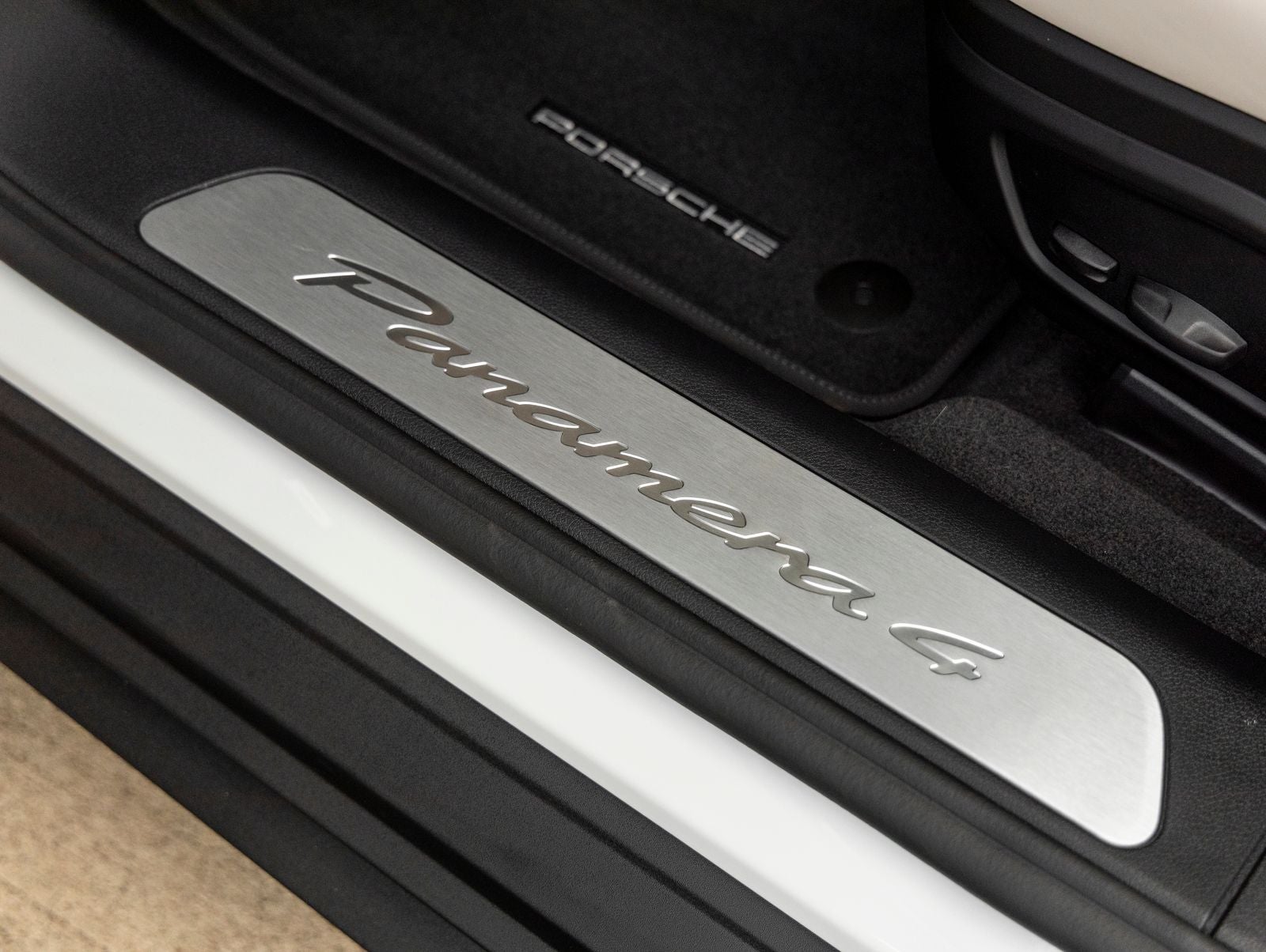 2026 Porsche Panamera Panamera 4