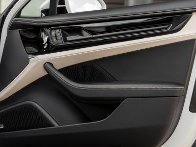 2026 Porsche Panamera Panamera 4