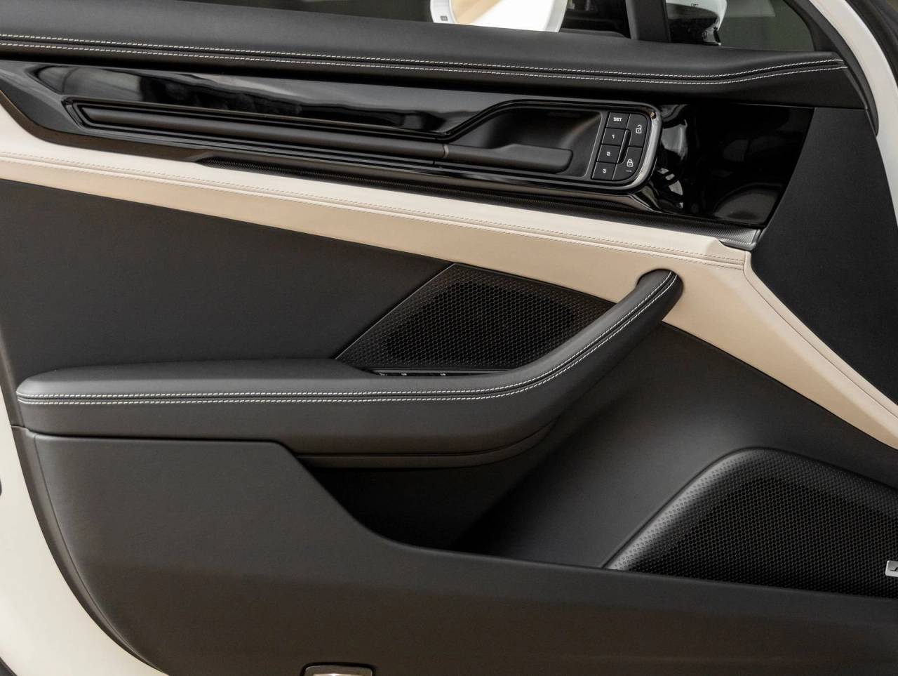 2026 Porsche Panamera Panamera 4