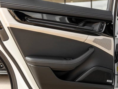 2026 Porsche Panamera Panamera 4
