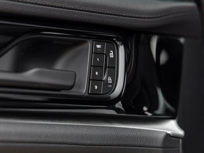 2025 Porsche Panamera Panamera 4