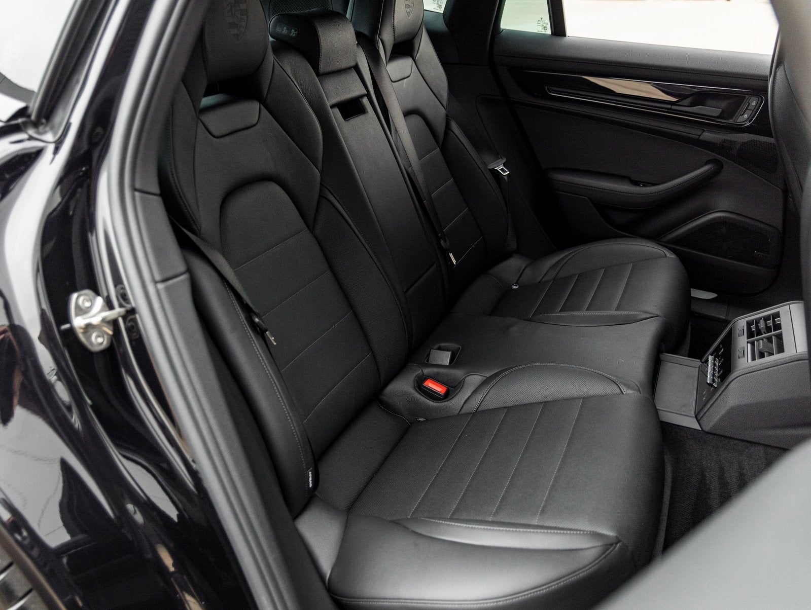 2025 Porsche Panamera Panamera 4