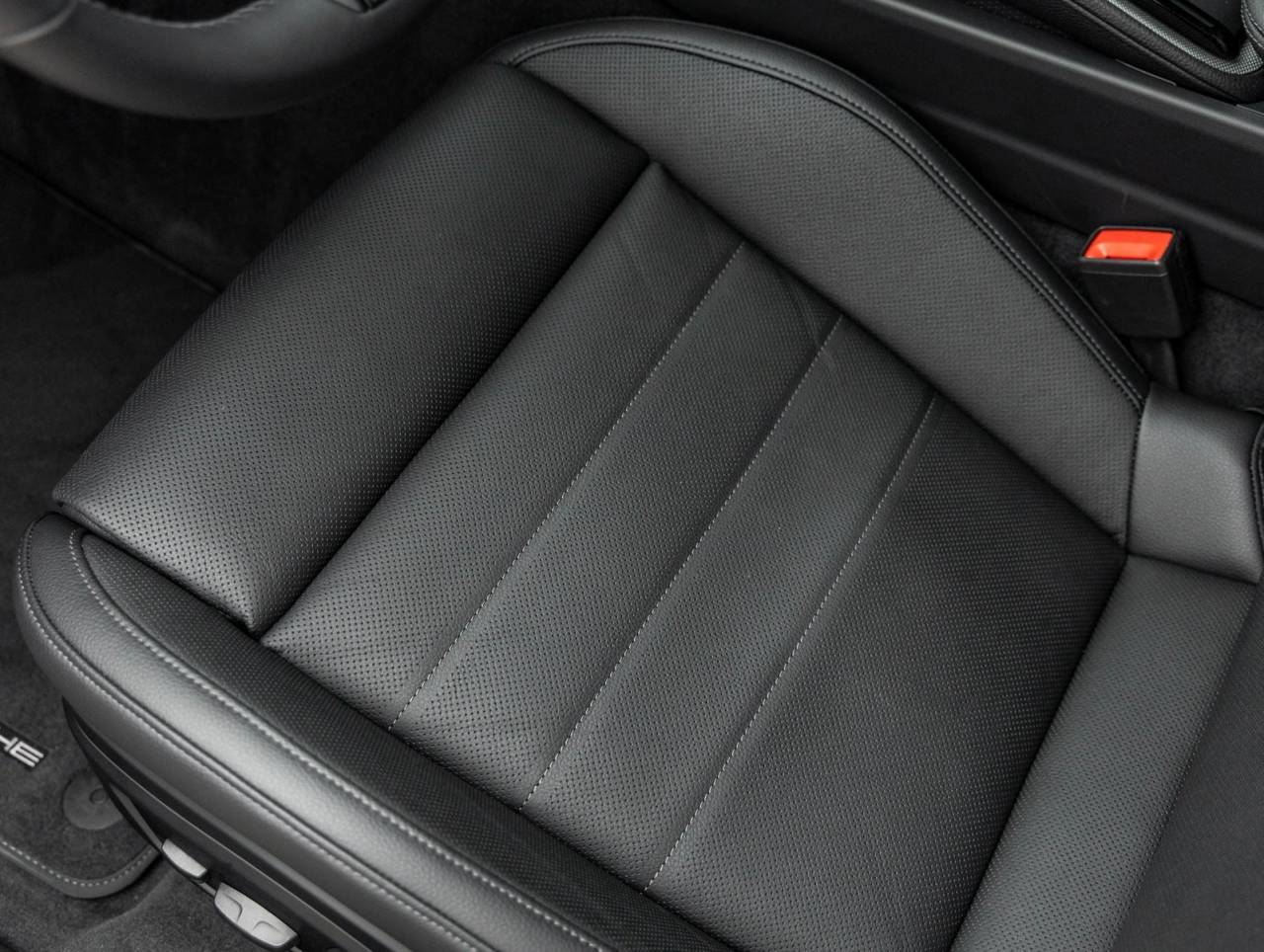 2025 Porsche Panamera Panamera 4