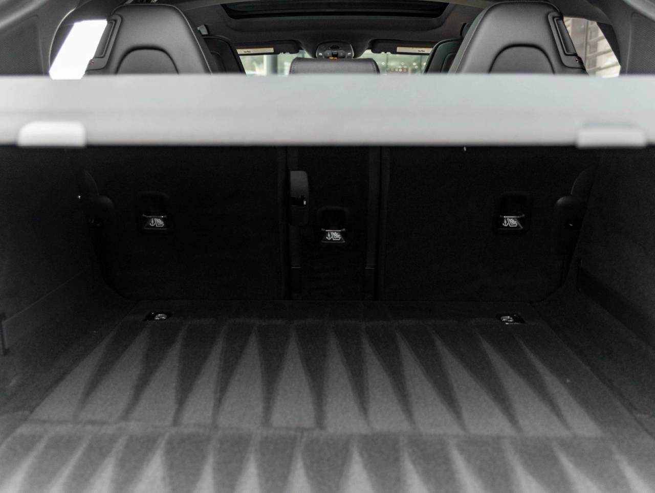 2025 Porsche Panamera Panamera 4