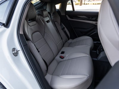 2026 Porsche Panamera Panamera 4