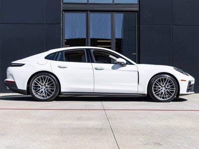 2026 Porsche Panamera Panamera 4