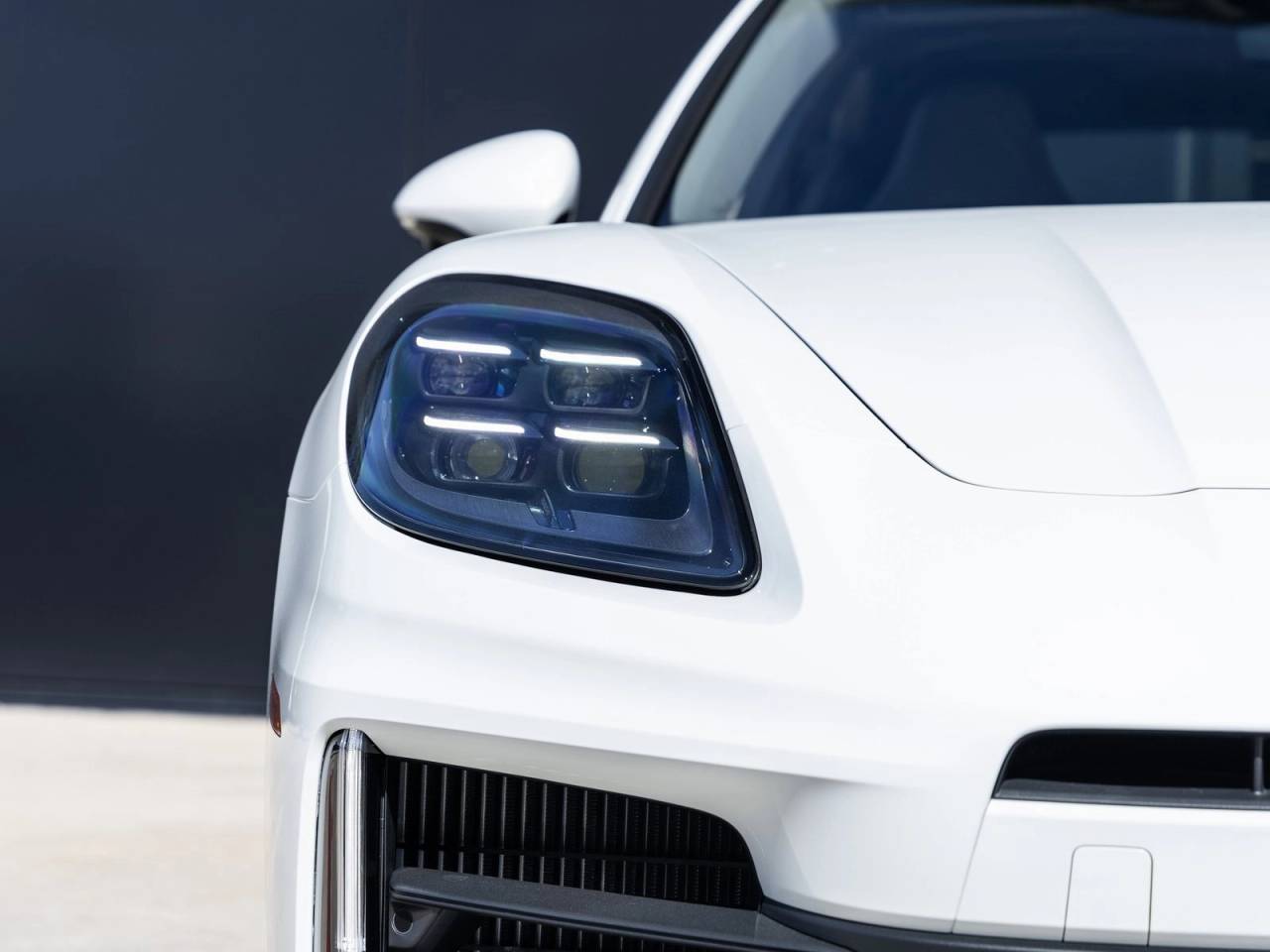 2026 Porsche Panamera Panamera 4