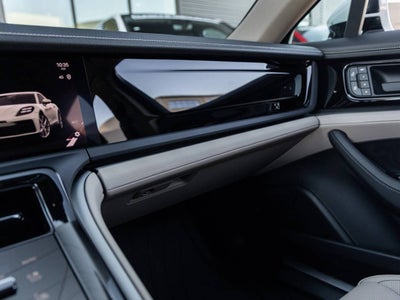 2026 Porsche Panamera Panamera 4