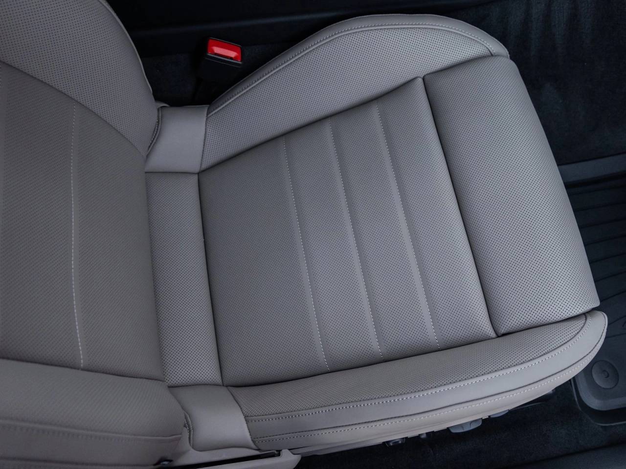 2026 Porsche Panamera Panamera 4