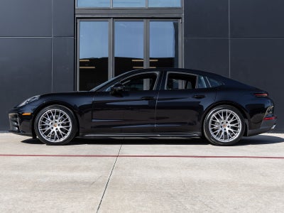 2026 Porsche Panamera Panamera 4