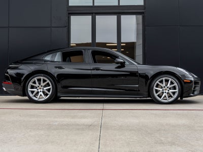 2026 Porsche Panamera Panamera 4