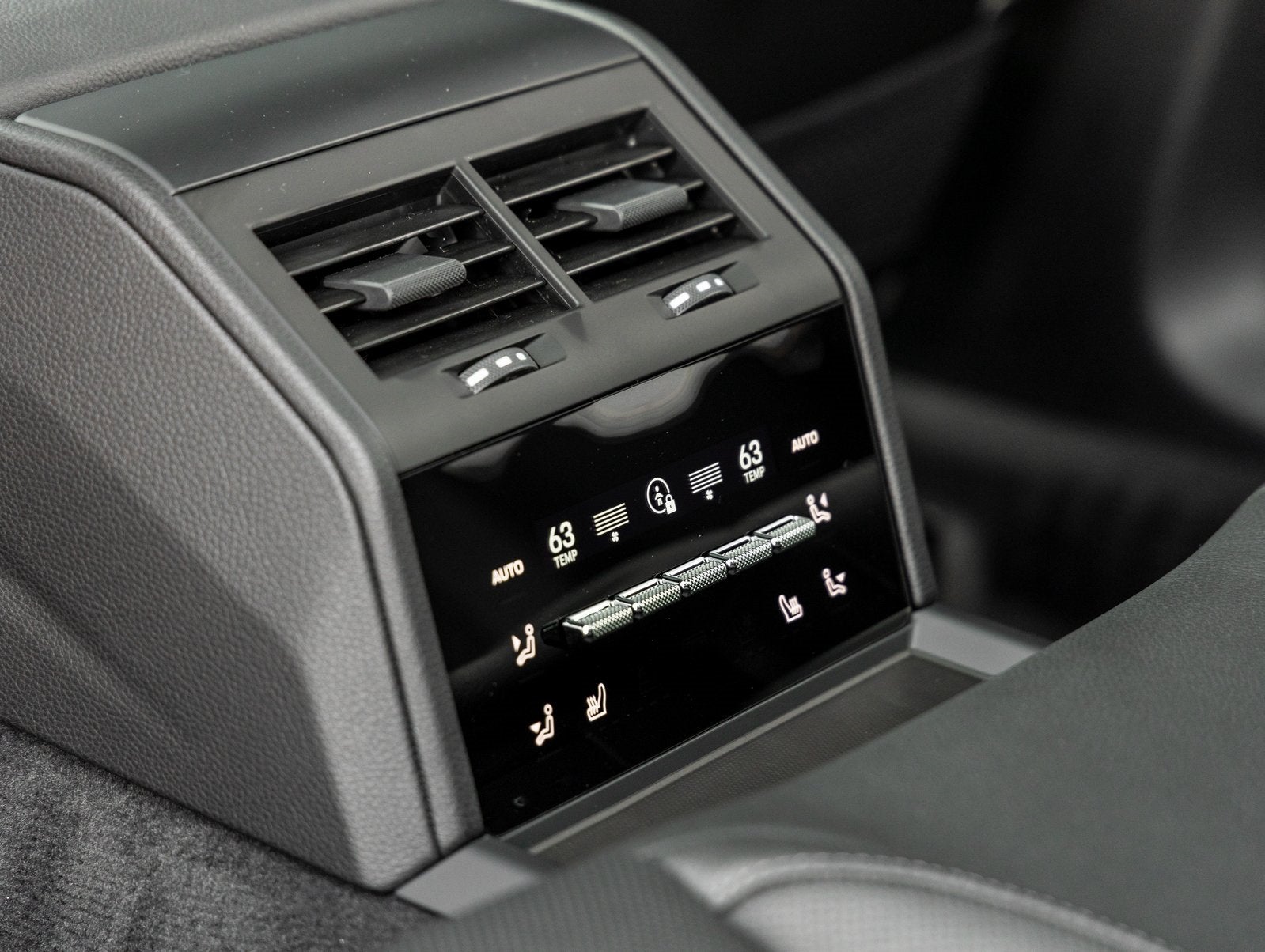 2026 Porsche Panamera Panamera 4