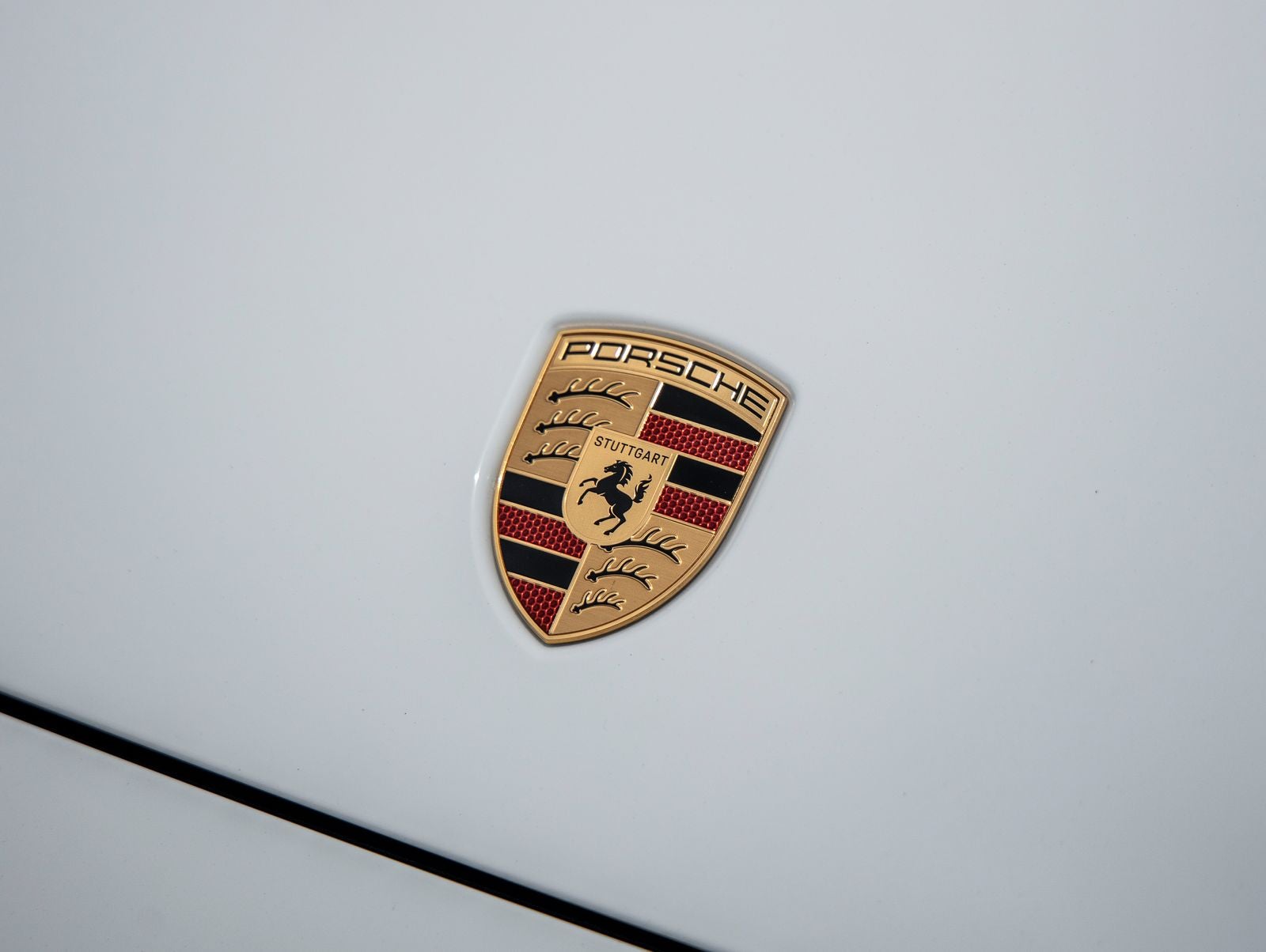 2026 Porsche Panamera 4