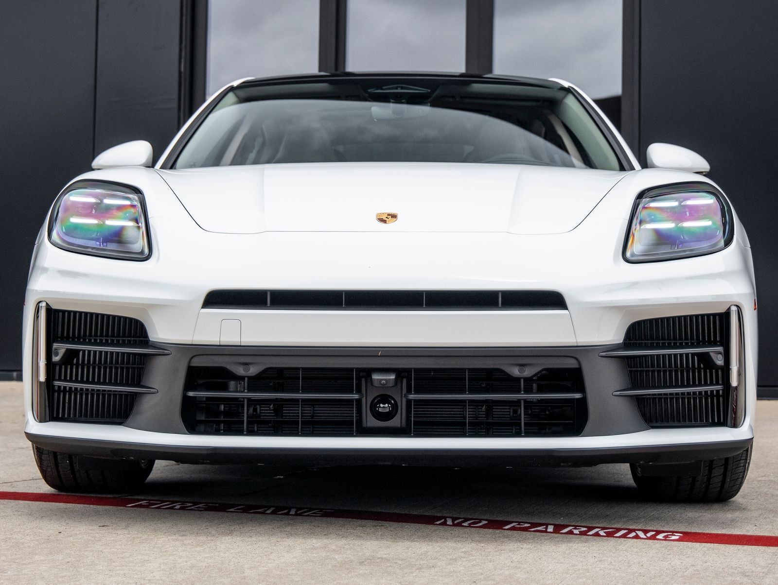 2026 Porsche Panamera 4