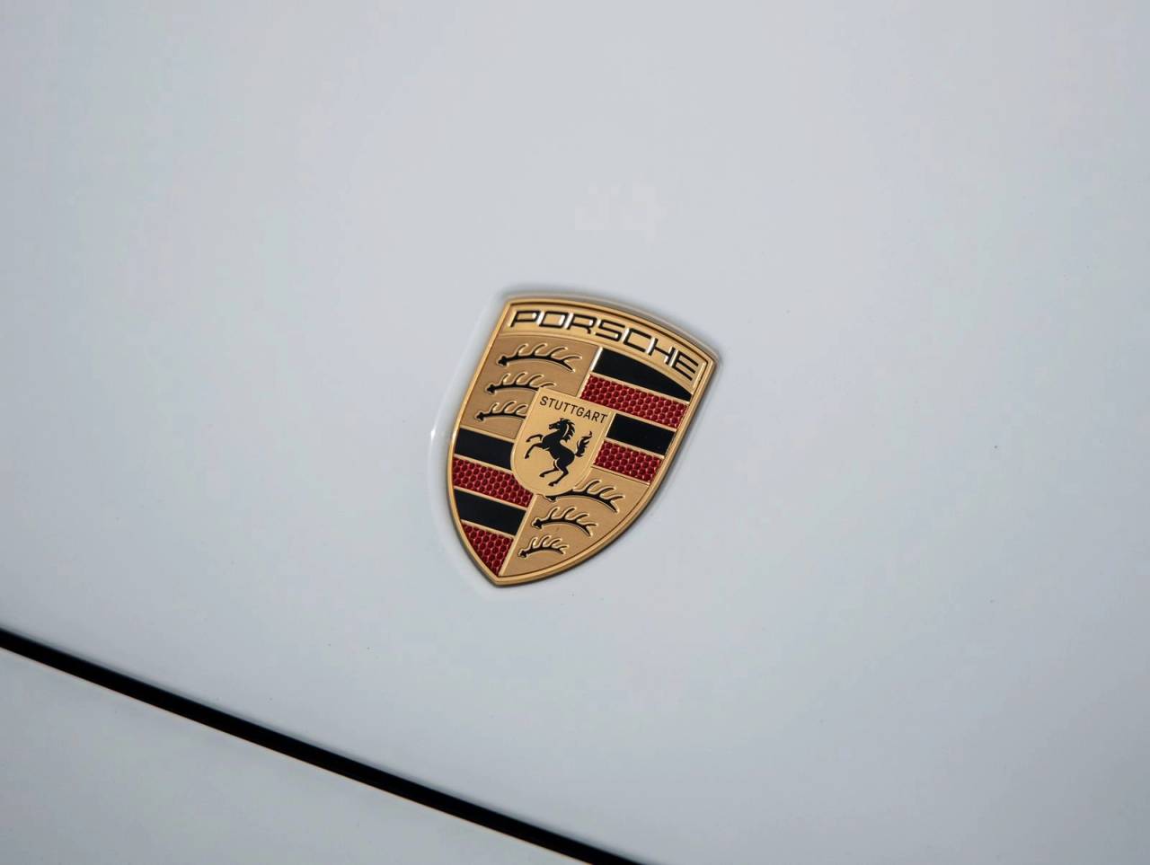 2026 Porsche Panamera 4