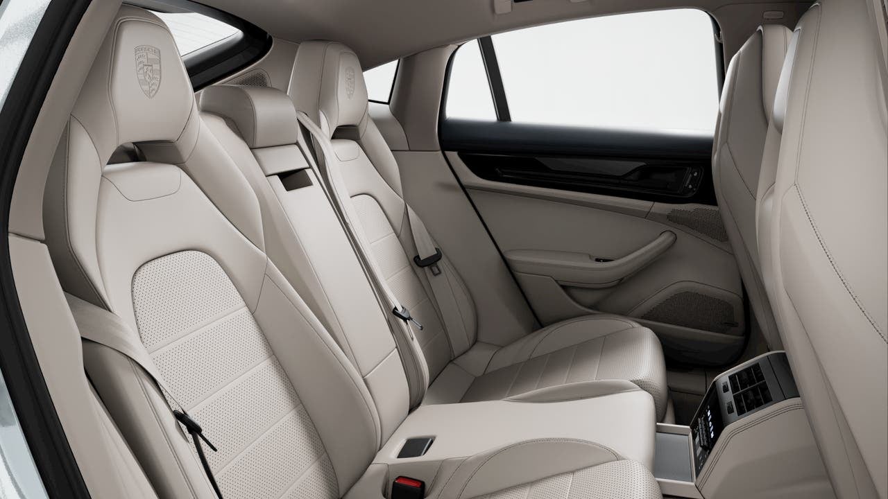 2026 Porsche Panamera Panamera