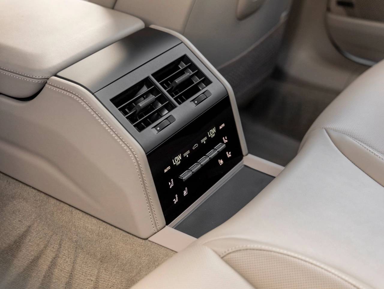 2026 Porsche Panamera Panamera