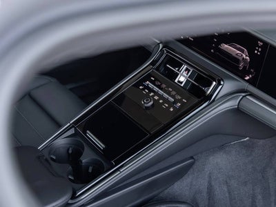 2026 Porsche Panamera Panamera 4