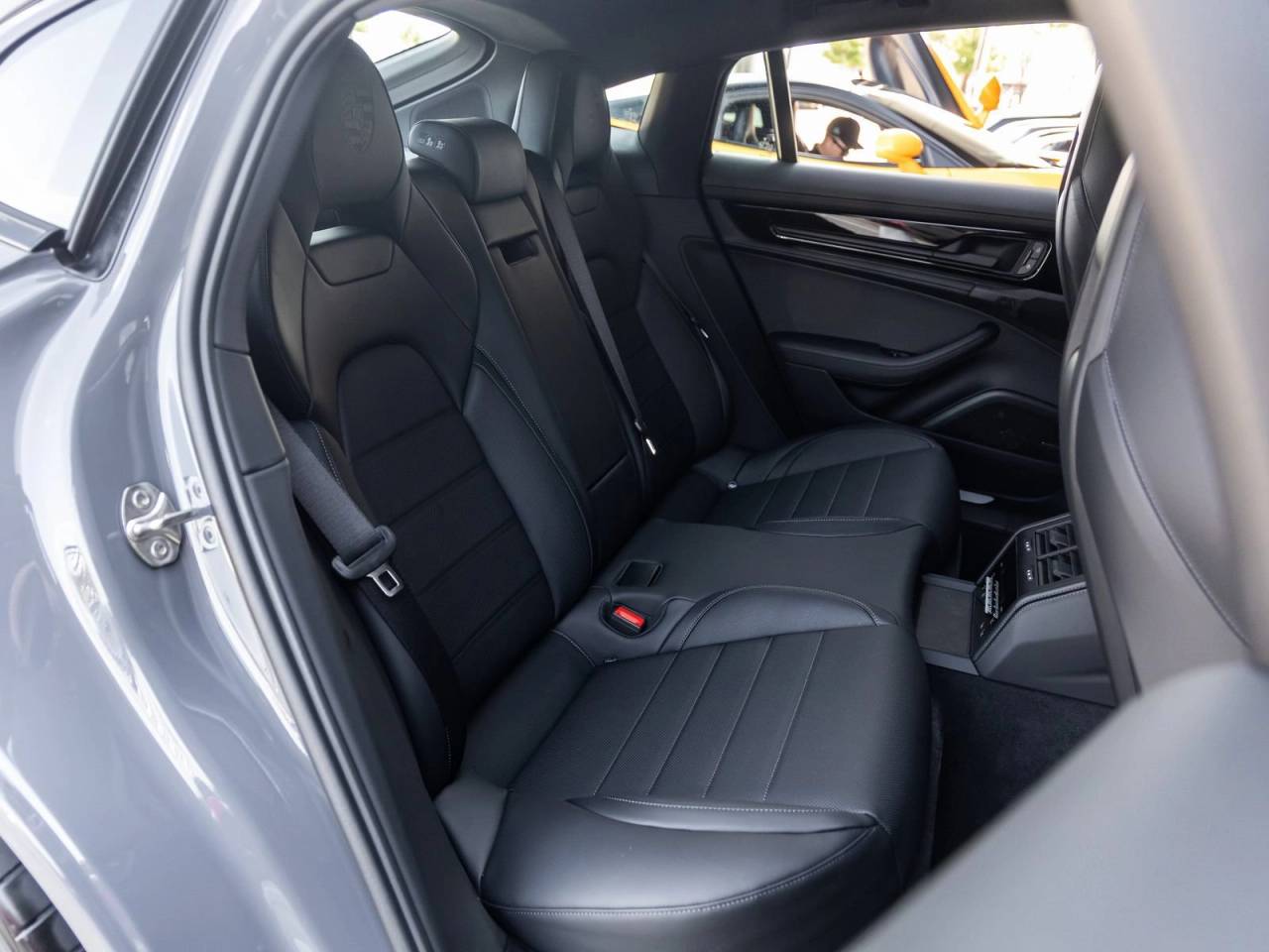2026 Porsche Panamera Panamera 4