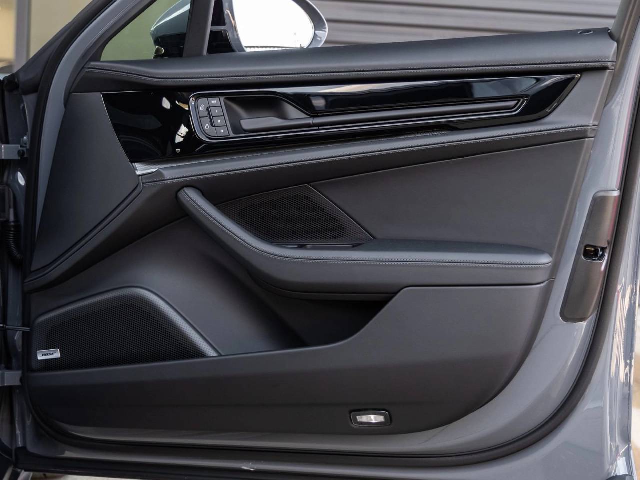 2026 Porsche Panamera Panamera 4