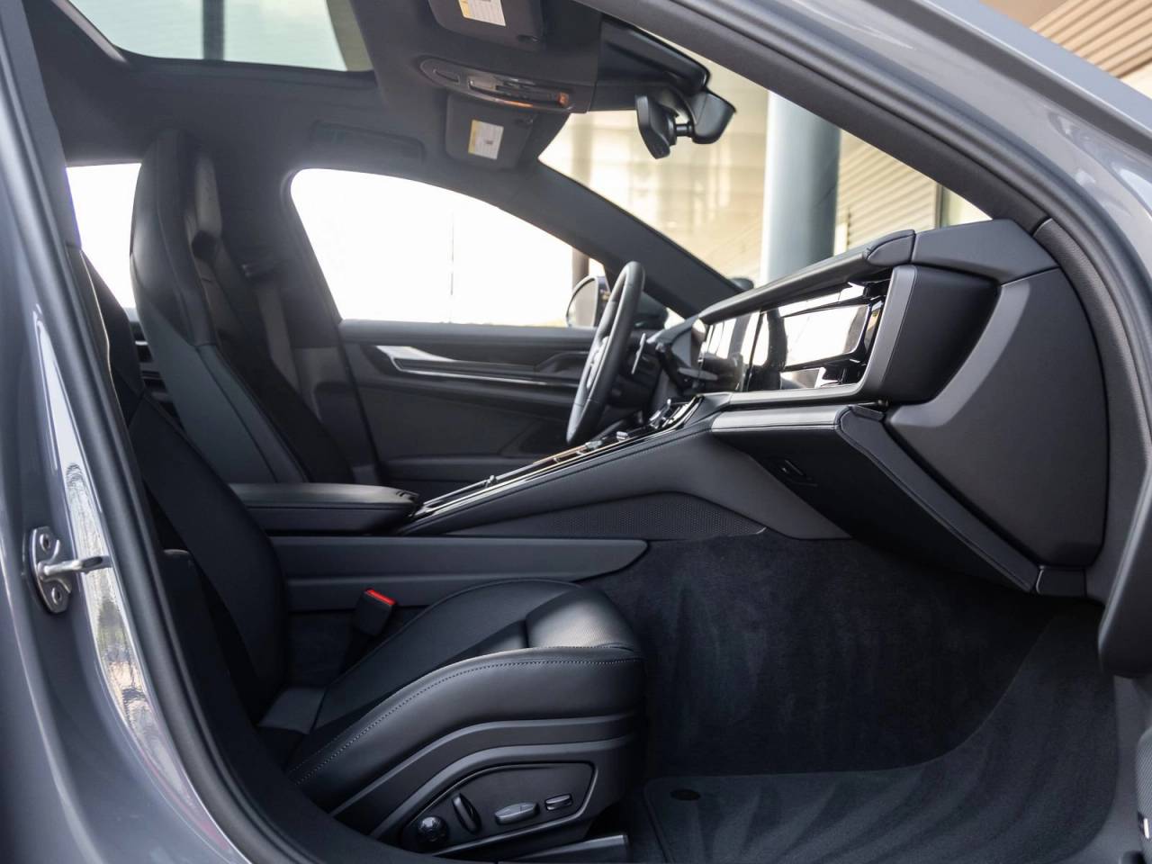 2026 Porsche Panamera Panamera 4