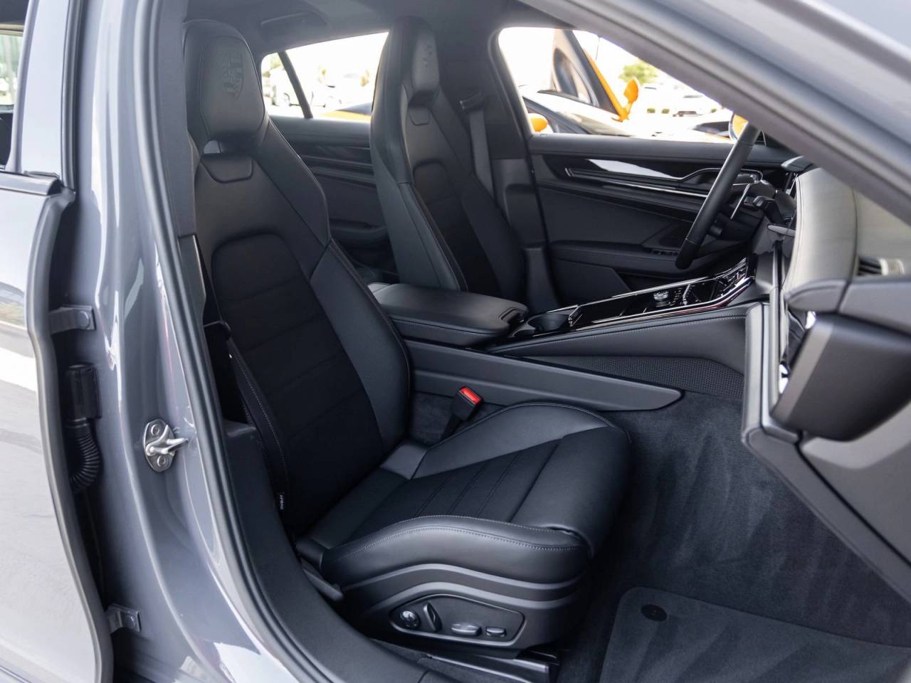 2026 Porsche Panamera Panamera 4
