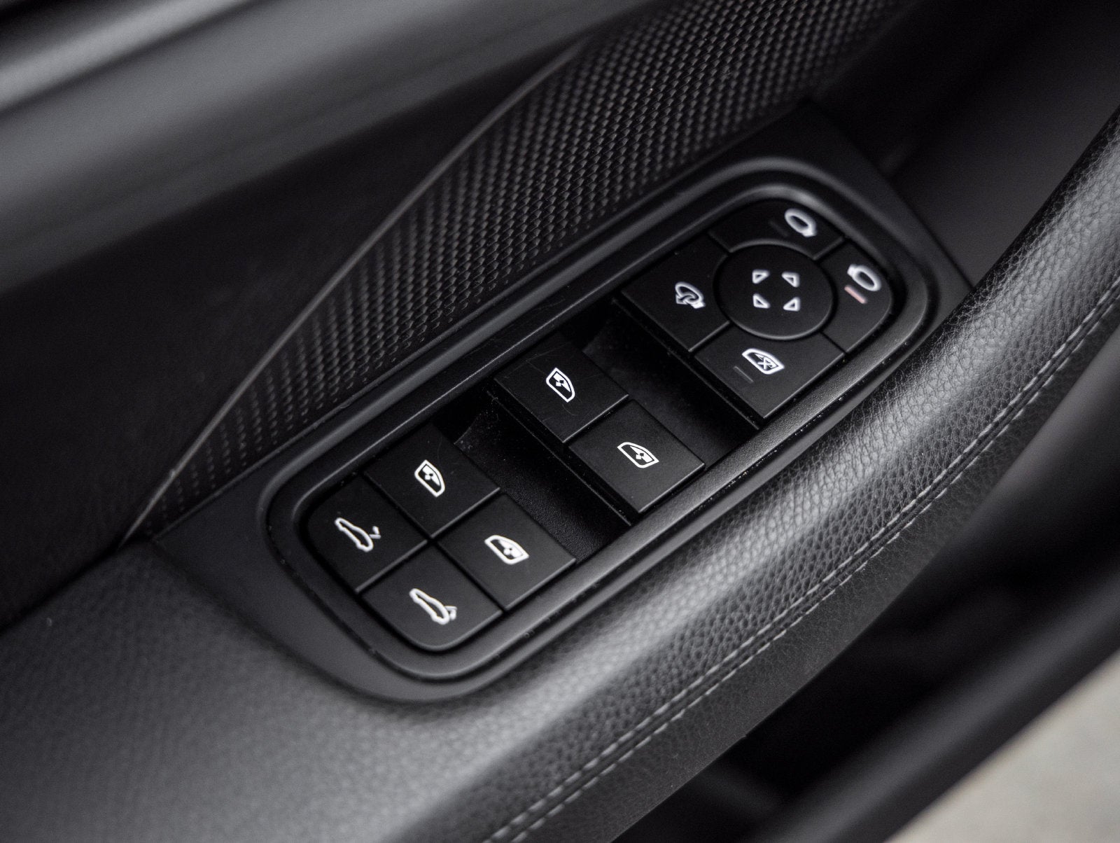 2025 Porsche Panamera Panamera