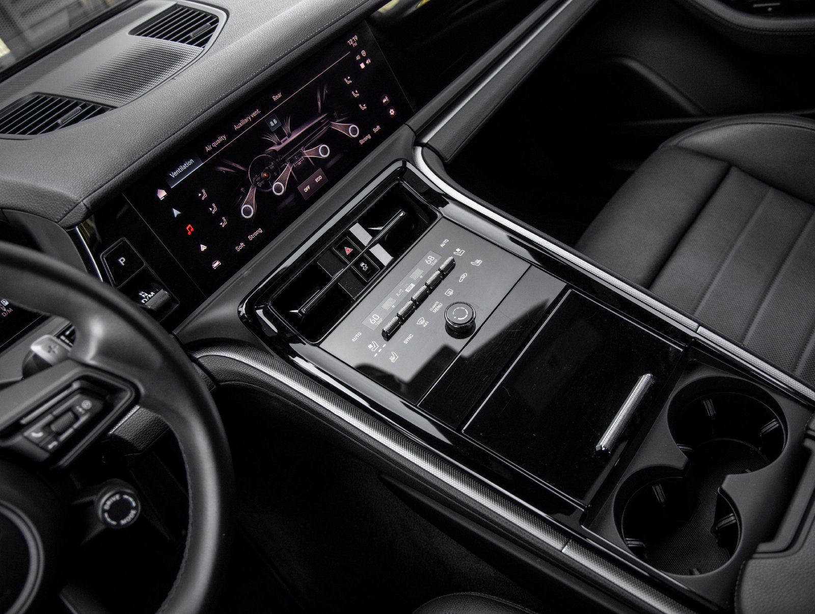 2025 Porsche Panamera Panamera