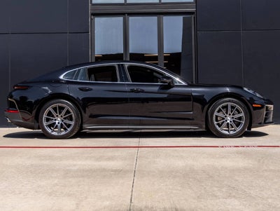 2025 Porsche Panamera Panamera