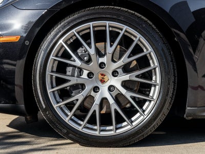 2026 Porsche Panamera Panamera 4