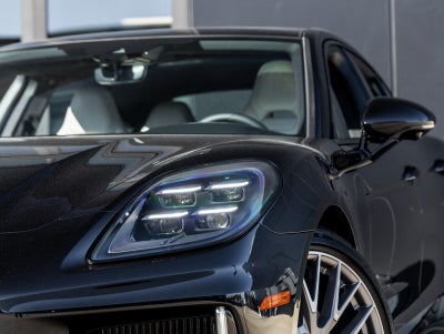 2026 Porsche Panamera Panamera 4