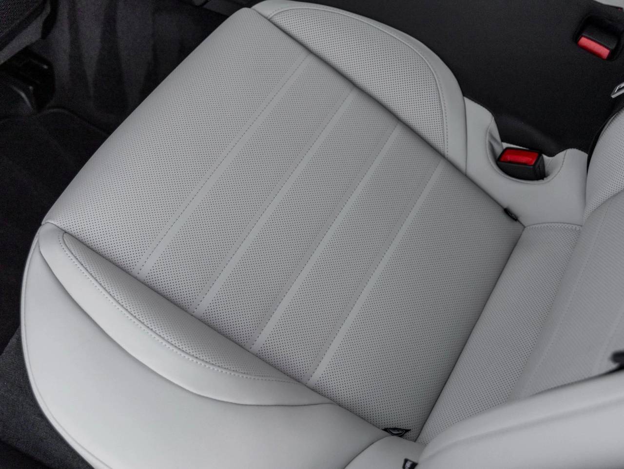 2026 Porsche Panamera Panamera 4