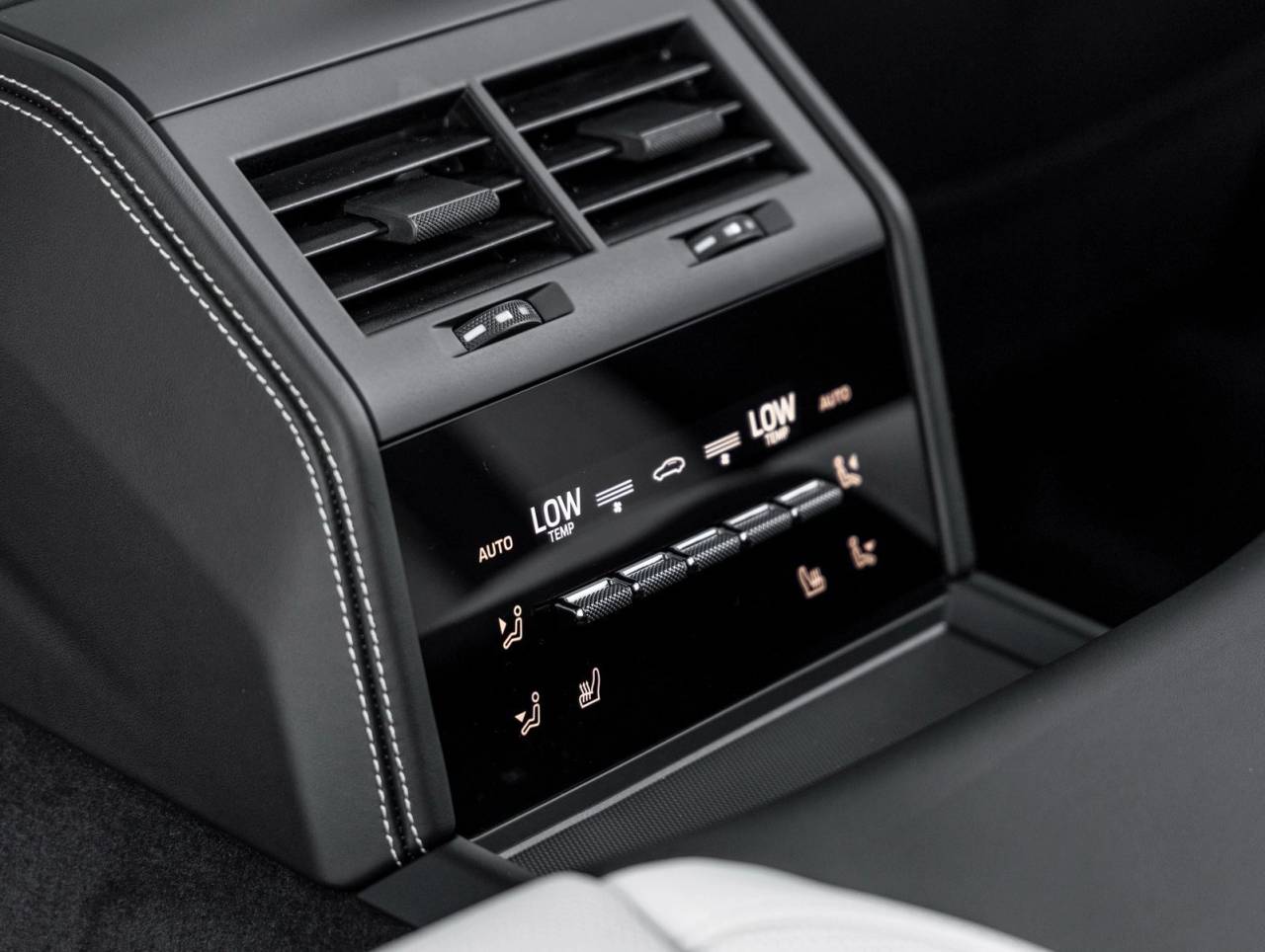 2026 Porsche Panamera Panamera 4