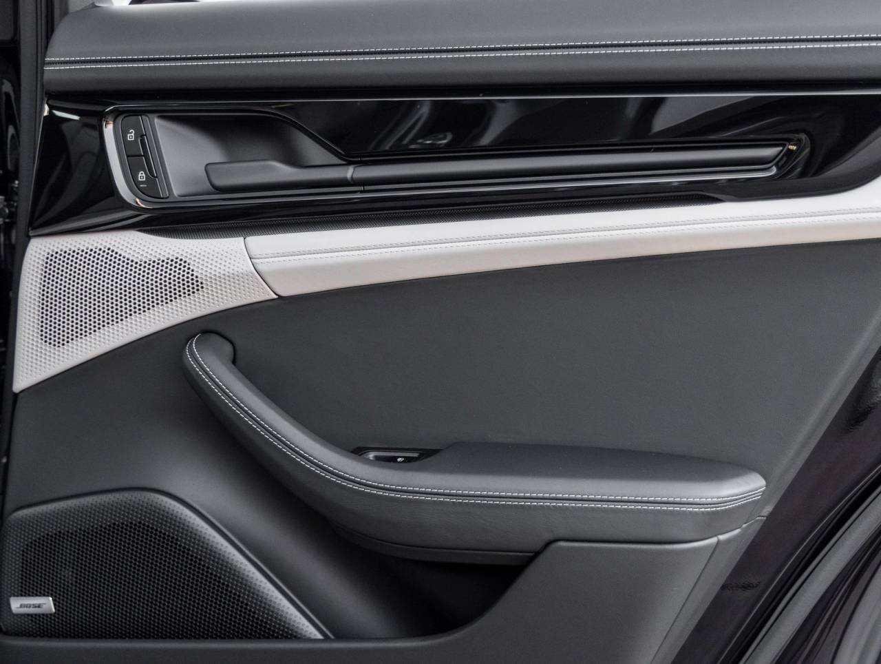 2026 Porsche Panamera Panamera 4