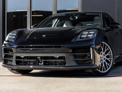 2026 Porsche Panamera Panamera 4