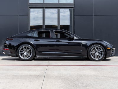 2026 Porsche Panamera Panamera